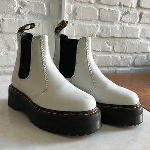UK 4 / EU 37 White Platform Chelsea Dr Martens